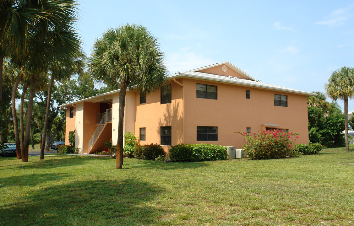 615 Oleander St in Stuart, FL - Building Photo