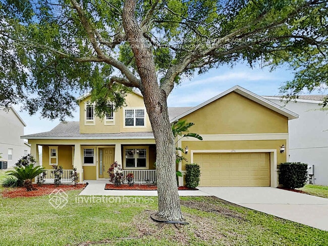 property at 1731 Southern Oak Loop