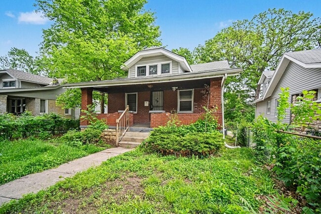 5531 Euclid Ave E in Kansas City, MO - Building Photo - Building Photo