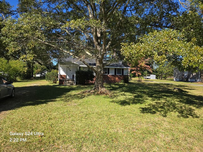 110 Bryan St in Havelock, NC - Building Photo - Building Photo