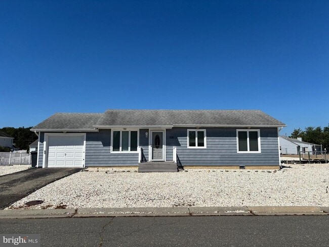 156 Rodman Dr
