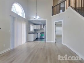 1097 Britley Park Ln in Woodstock, GA - Foto de edificio - Building Photo