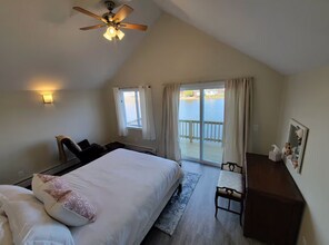 6 Mattanawcook St in Lincoln, ME - Building Photo - Building Photo