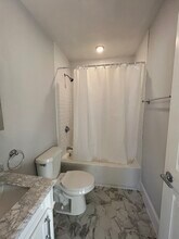 75 Winchester St, Unit 3 in Medford, MA - Building Photo - Building Photo