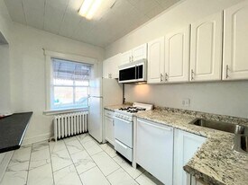 7370 Pasadena Blvd in St. Louis, MO - Building Photo