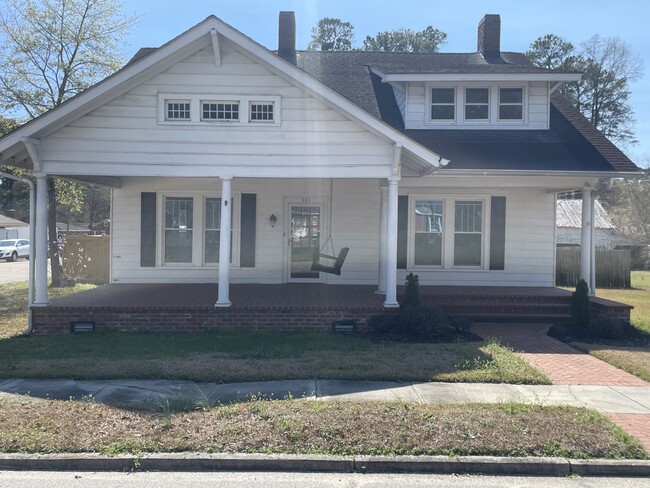 property at 301 W Hamlet St