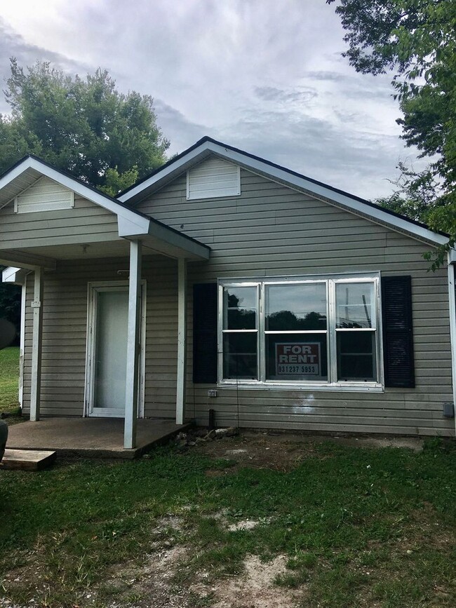 505 N Spring St in McMinnville, TN - Building Photo - Building Photo