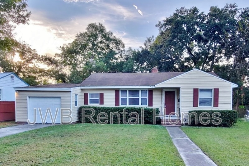 1262 Wainwright Dr in Jacksonville, FL - Building Photo
