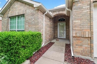 1201 Caroline Dr in Princeton, TX - Building Photo