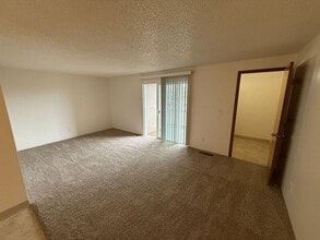 650 Taybin Rd NW in Salem, OR - Building Photo - Building Photo