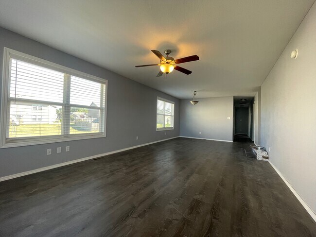 909 Jackalope Ct in Junction City, KS - Building Photo - Building Photo