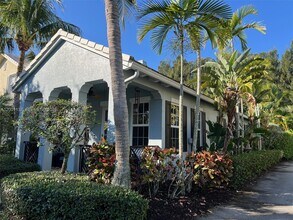 184 W Bay Cedar Cir in Jupiter, FL - Building Photo - Building Photo