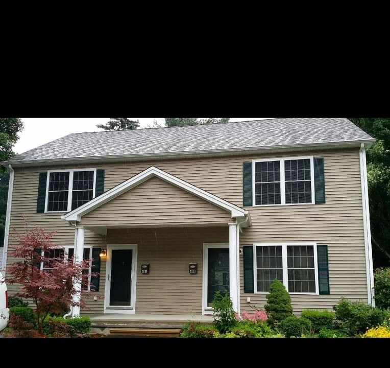 49 Home Pl, Unit 49 B Home Place in Branford, CT - Foto de edificio