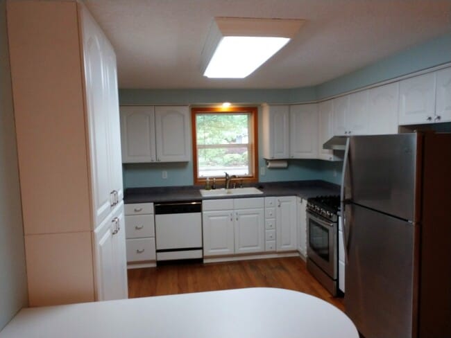 4703 Regal Dr NE in Salem, OR - Building Photo - Building Photo