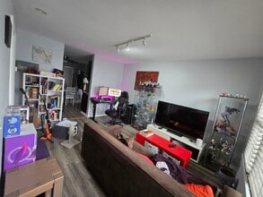 711 N Elizabeth St, Unit 1F in Chicago, IL - Building Photo - Building Photo