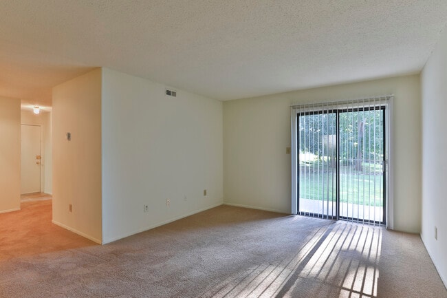 Bent Oak Apartments