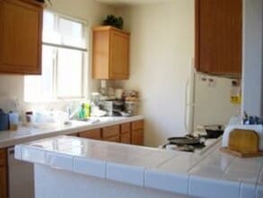 25105 Angelina Ln in Hayward, CA - Building Photo - Building Photo