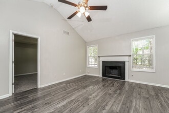 2404 Rambling Way in Lithonia, GA - Building Photo - Building Photo