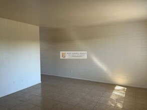 4350 E Fairmount St in Tucson, AZ - Foto de edificio - Building Photo