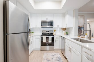 The Delano at North Richland Hills Apartments in North Richland Hills, TX - Foto de edificio - Building Photo