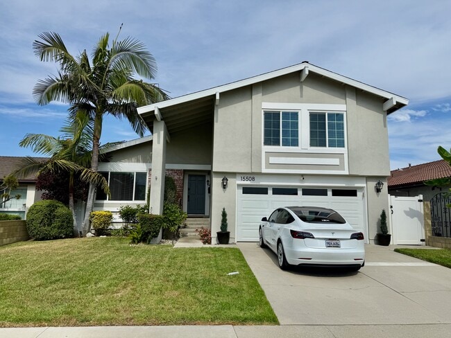 property at 15508 Caulfield Ave