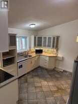 25 Joseph St in Mississauga, ON - Building Photo