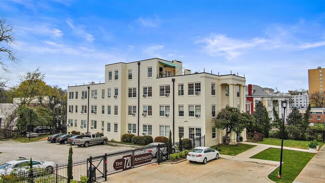 721 Apartments in Jackson, MS - Building Photo - Building Photo