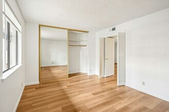 999 Evelyn Terrace W in Sunnyvale, CA - Building Photo - Building Photo