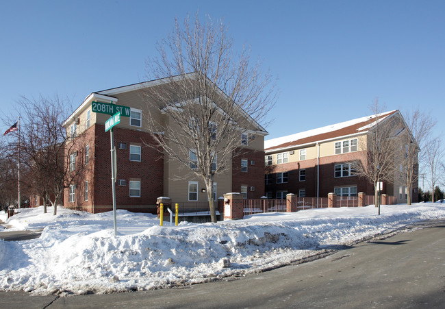 Winsor Plaza in Lakeville, MN - Building Photo - Building Photo