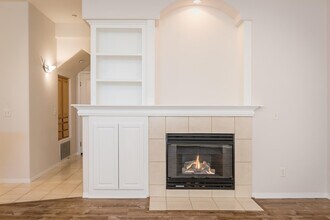 903 Lawrence Dr, Unit 903 Lawrence in San Luis Obispo, CA - Building Photo - Building Photo