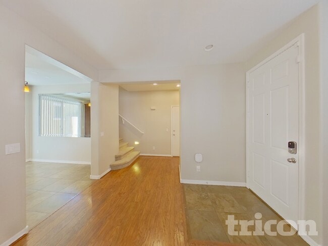 451 S Hawes Rd in Mesa, AZ - Building Photo - Building Photo