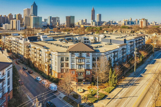 The Lookout O4W in Atlanta, GA - Building Photo - Building Photo