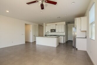 5626 W Notch Hill Rd in Phoenix, AZ - Building Photo - Building Photo