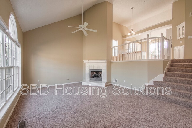 7215 E 133rd Cir in Grandview, MO - Building Photo - Building Photo