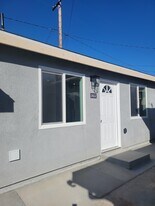 11649 Sunglow St, Unit 11651 in Santa Fe Springs, CA - Building Photo