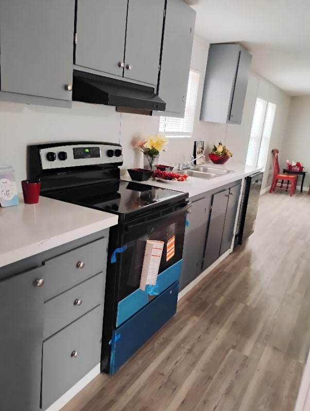 138 Rainbow Dr in Belton, MO - Building Photo - Building Photo