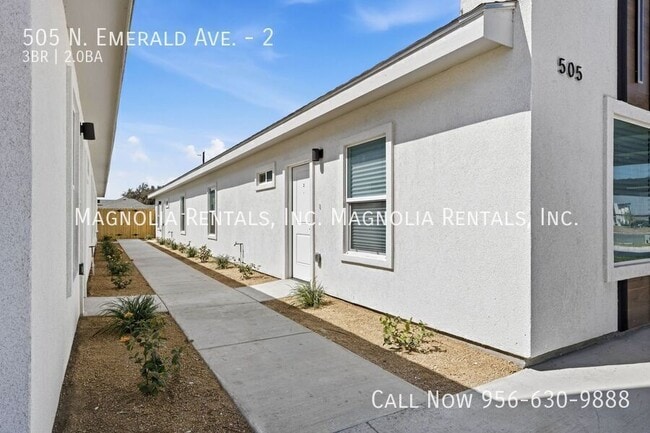 505 N Emerald Ave, Unit 2 in Edinburg, TX - Foto de edificio - Building Photo