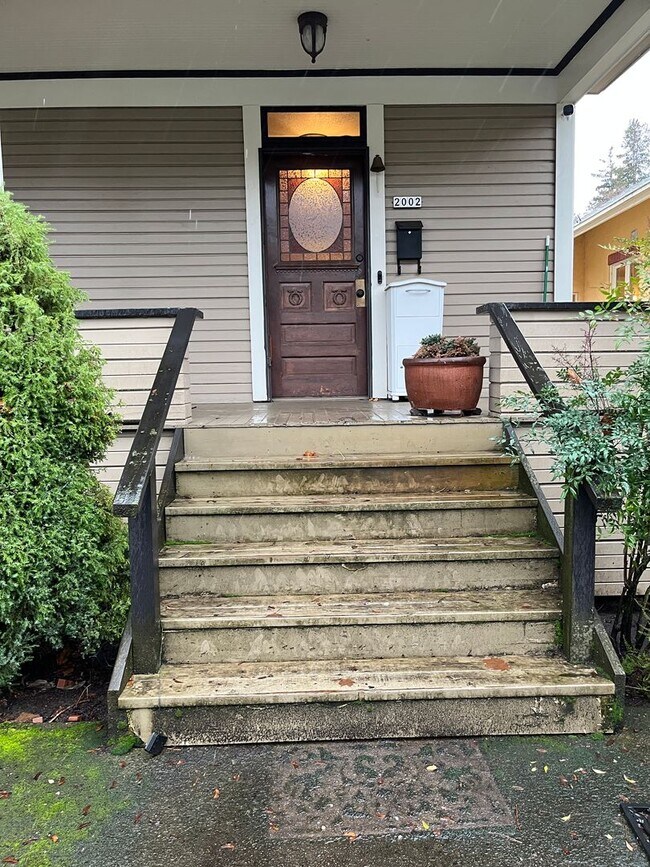 2002 NE 13th Ave in Portland, OR - Building Photo - Building Photo