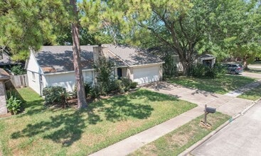 21306 Park Run Dr in Katy, TX - Building Photo - Building Photo