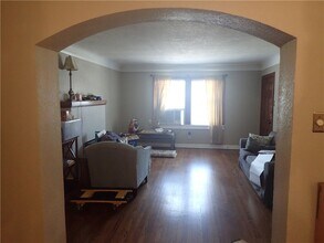 5918 La Vista Dr, Unit 3 in Dallas, TX - Foto de edificio - Building Photo