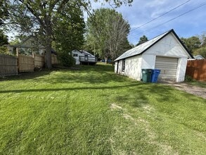415 9th Ave in Baraboo, WI - Building Photo - Building Photo
