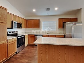 14920 N 172nd Ln in Surprise, AZ - Foto de edificio - Building Photo