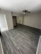 10104 Dorothy Ave in South Gate, CA - Building Photo - Building Photo