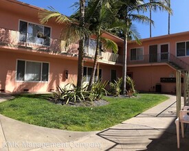 1733 Granville Ave in Los Angeles, CA - Building Photo - Interior Photo