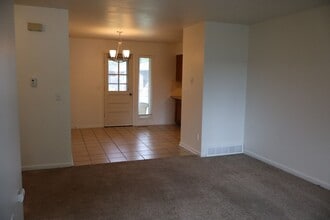 3210 E Locust St in Fort Collins, CO - Building Photo - Building Photo