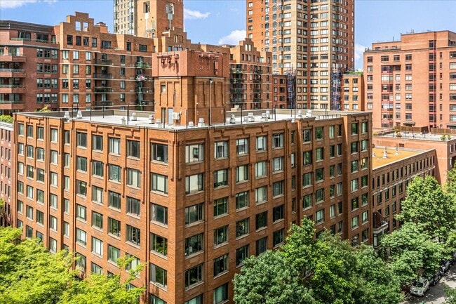 property at 300 Albany St