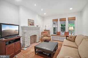 2924 Newark St NW in Washington, DC - Building Photo