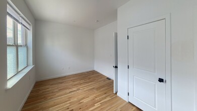 4021 Baring St. in Philadelphia, PA - Building Photo - Interior Photo