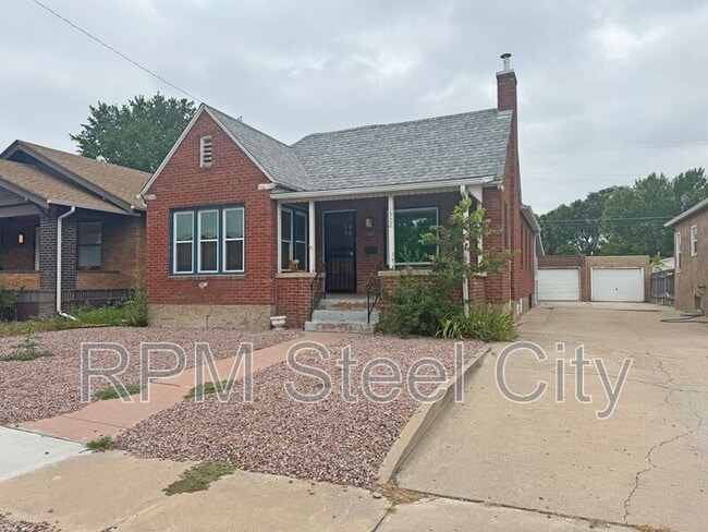 1322 Claremont Ave in Pueblo, CO - Building Photo - Building Photo