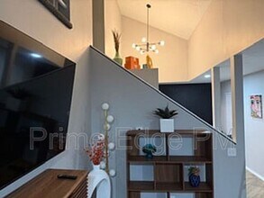 1801 Ridgehaven Ct in Lincoln, NE - Foto de edificio - Building Photo